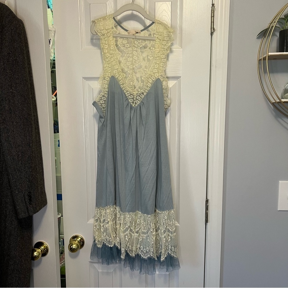 Ryu Cream and blue Midi Sundress with Cap Sleeves and Scoop Neck